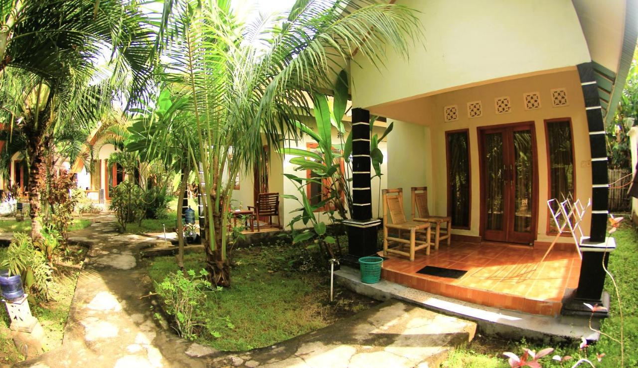 Florine'S Garden Hotel Gili Air Exterior foto